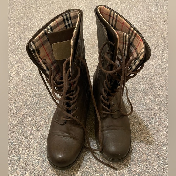 Brown combat boots - Picture 1 of 7